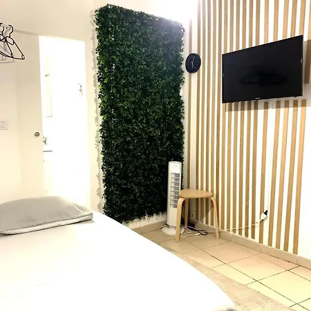 Cozy Centre-ville Appartement Nîmes